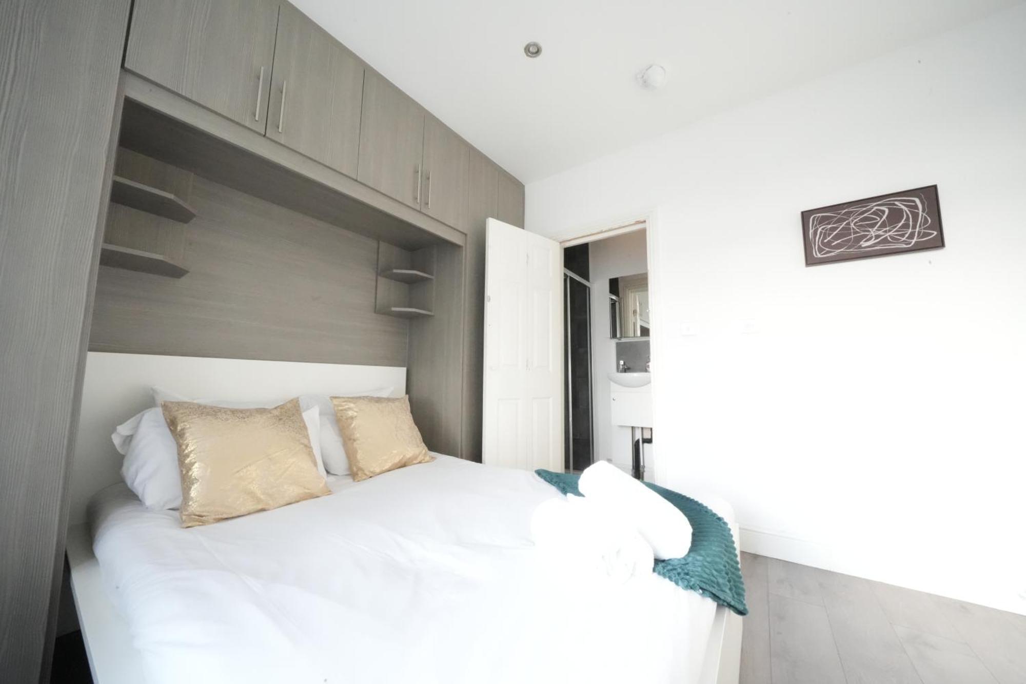 Grand Airport Ensuites 哈姆斯沃思 外观 照片